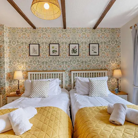 3 Bed In Ulverston Oc-sz445 Hébergement de vacances *