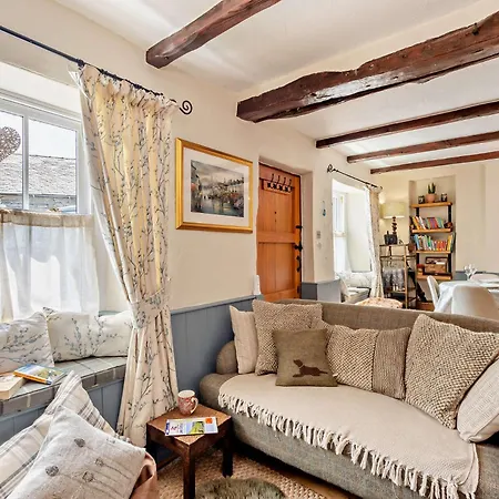 Hébergement de vacances 3 Bed In Ulverston Oc-sz445 *