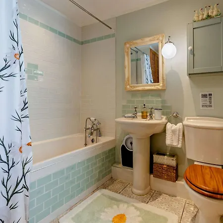 3 Bed In Ulverston Oc-sz445 *