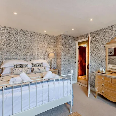 3 Bed In Ulverston Oc-sz445 Rusland